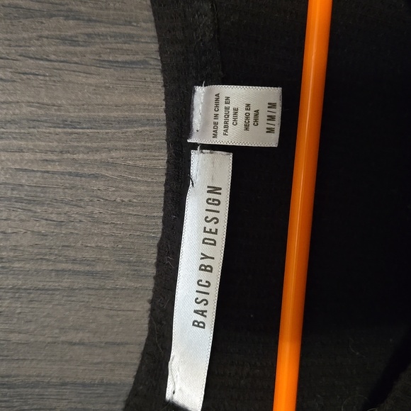 Basic By Design Top - Picture 2 of 3